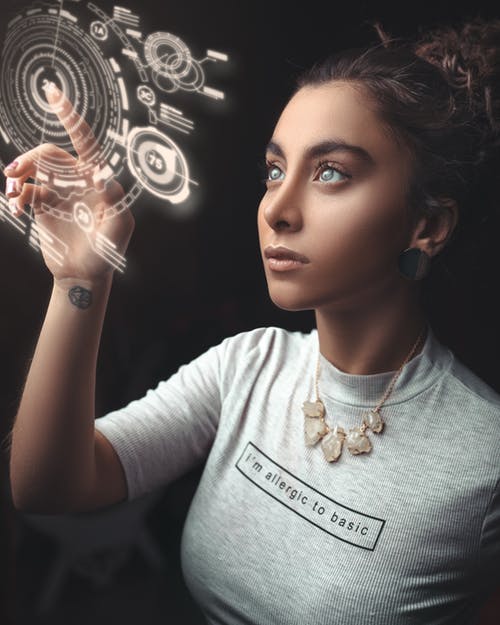 A jövő digitális előadótermét tervezzük